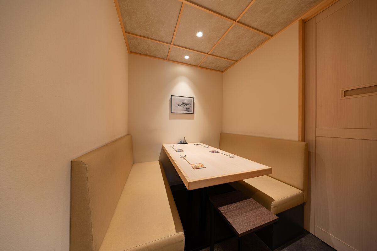 Interior of Sushi aoba, a hidden sushi restaurant in Kagurazaka
